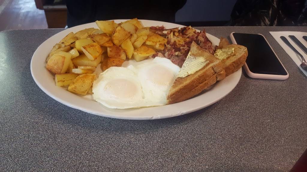 Rainbow Restaurant | restaurant | 6290 S Martin Rd, New Berlin, WI 53146, USA | 2626790490 OR +1 262-679-0490