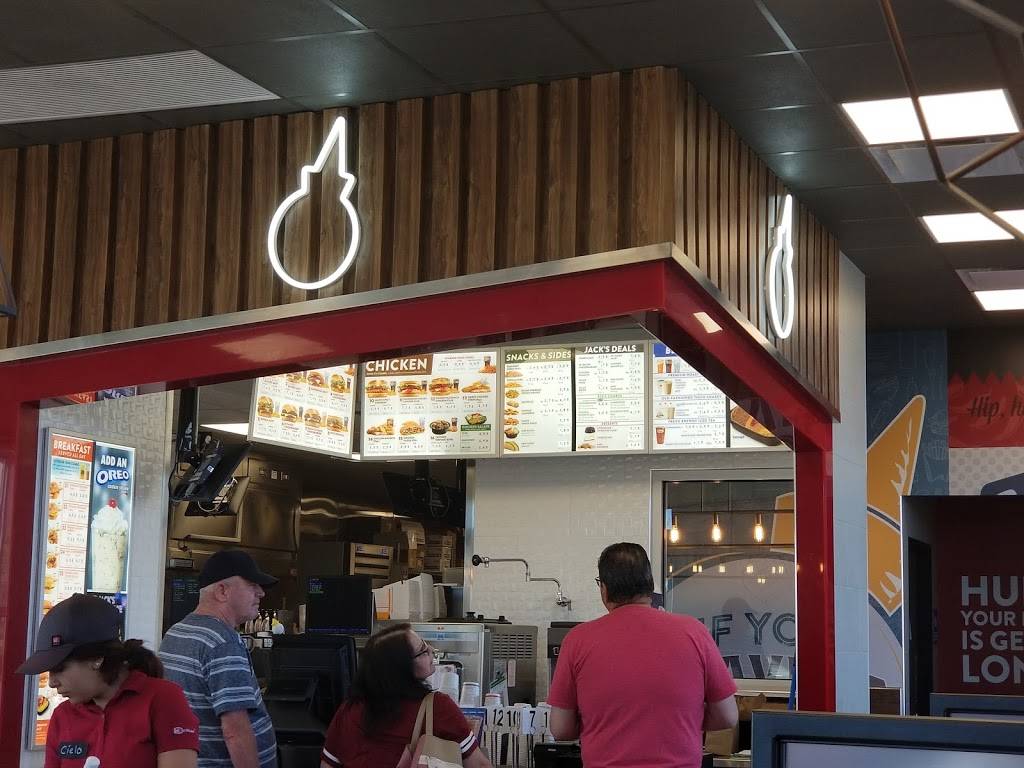 Jack in the Box | restaurant | 26670 McCall Blvd, Menifee, CA 92586, USA | 9512394414 OR +1 951-239-4414