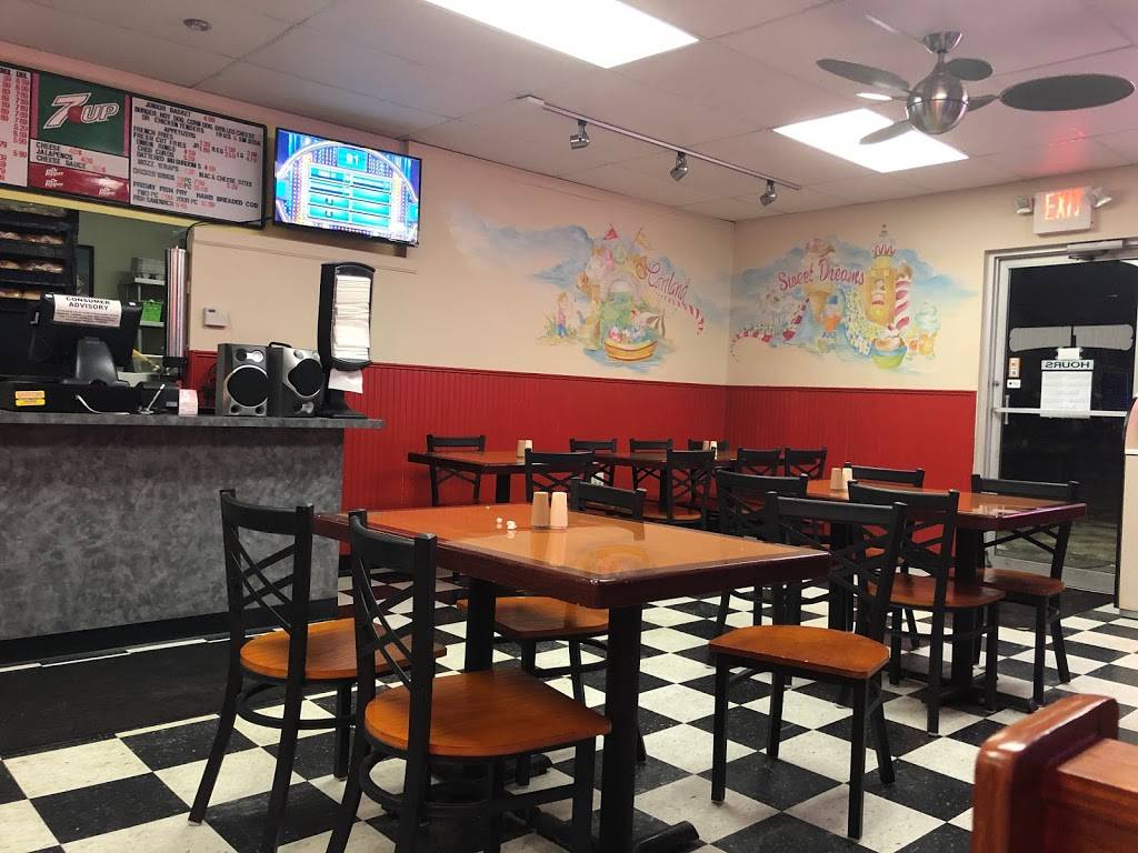 Sweet Dreams | restaurant | 540 Hartbrook Dr Ste A, Hartland, WI 53029, USA | 2623677120 OR +1 262-367-7120