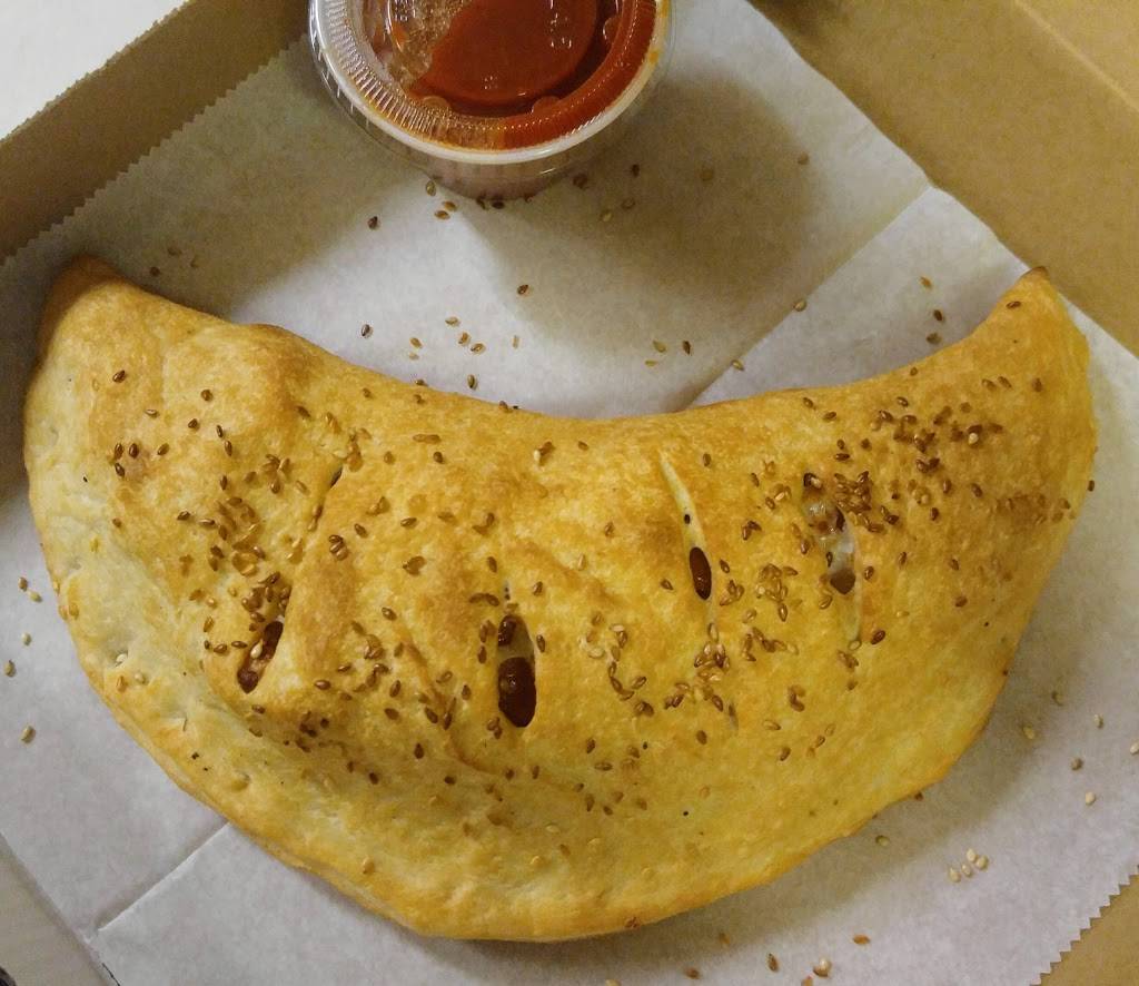 Moms Pizza | restaurant | 3255 Columbia Pike, Arlington, VA 22204, USA | 7039207789 OR +1 703-920-7789