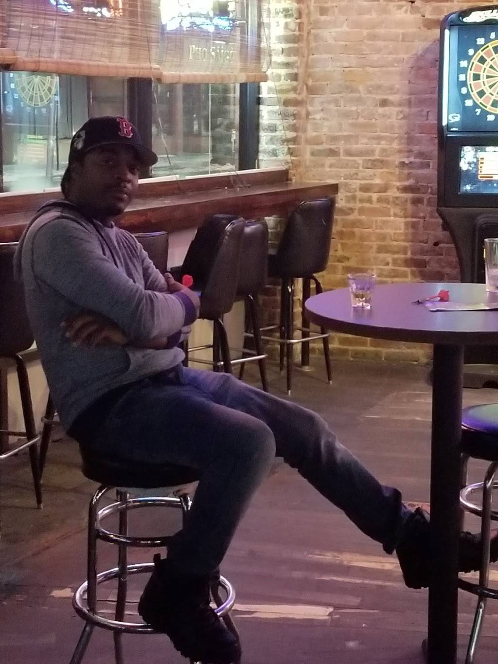 X Pub | restaurant | 520 Sumner Ave, Springfield, MA 01108, USA | 4137399052 OR +1 413-739-9052