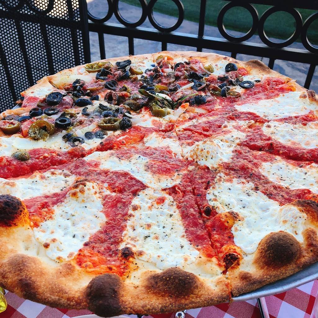 Grimaldis Pizzeria | restaurant | 750 S Rampart Blvd #7, Las Vegas, NV 89117, USA | 7024791351 OR +1 702-479-1351