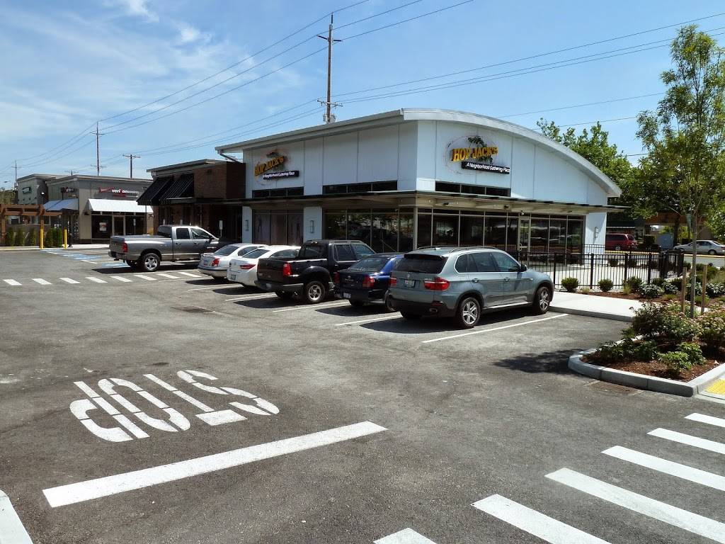 Hops n Drops | restaurant | 19702 Hwy 99 Reception, Lynnwood, WA 98036, USA | 4252457901 OR +1 425-245-7901