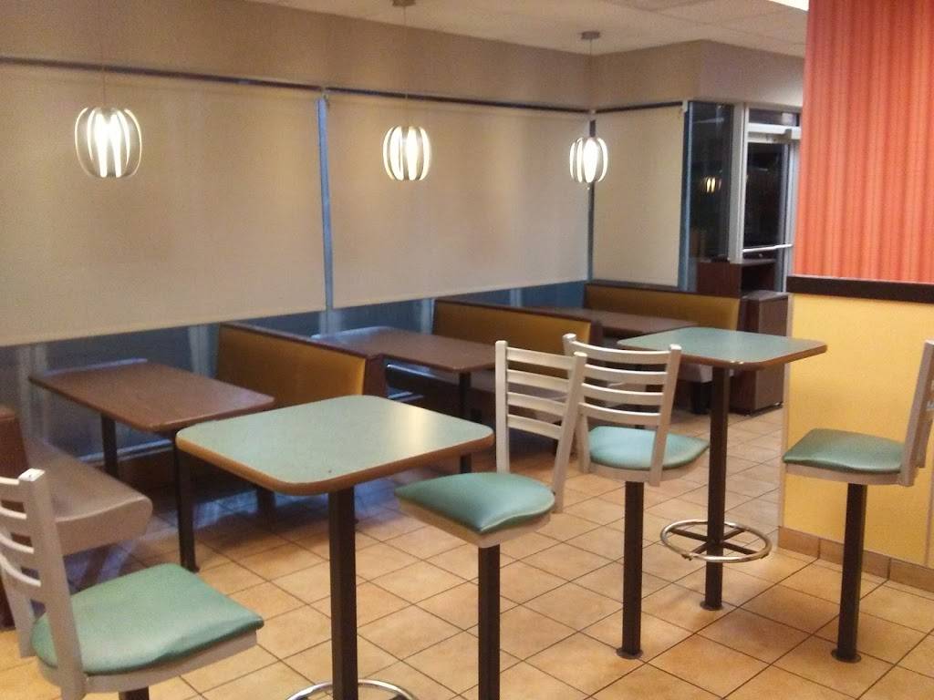 McDonalds | cafe | 4896 Sun City Center Blvd, Sun City Center, FL 33573, USA | 8136349325 OR +1 813-634-9325