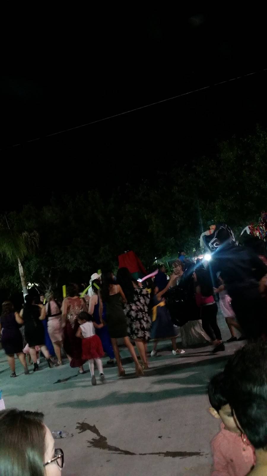 Janitzio Restaurant | restaurant | 1643 Cecil Ave, Delano, CA 93215, USA | 6617212823 OR +1 661-721-2823