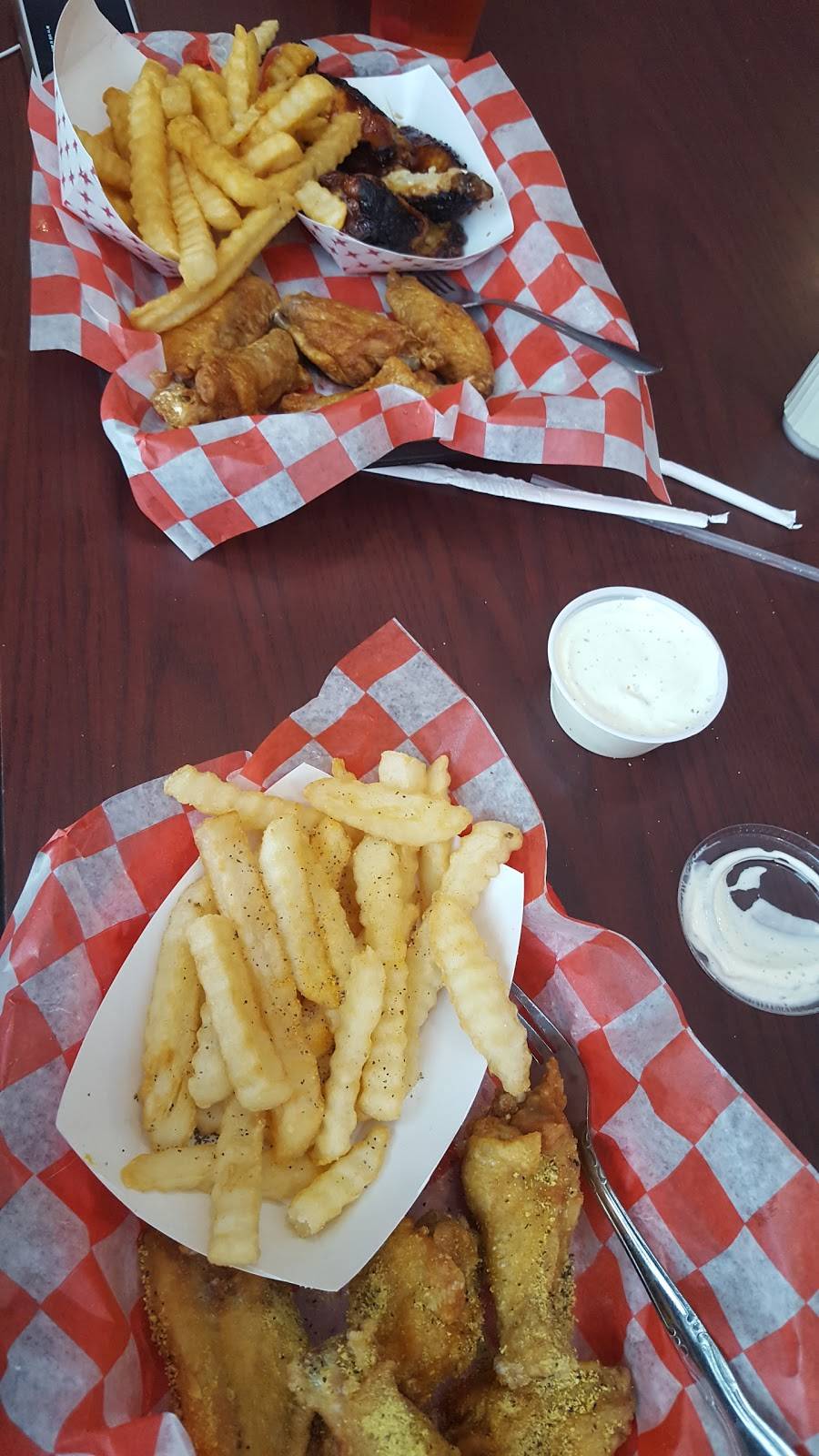 Wingbonz | restaurant | 1027 Oakland Ave, Rock Hill, SC 29732, USA | 8033270535 OR +1 803-327-0535