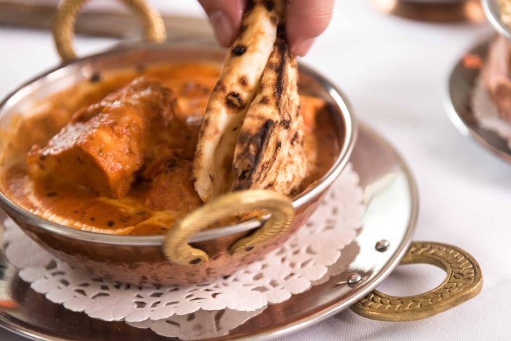 Atma Fine Indian Cuisine | restaurant | 3962 Boul St-Laurent, Montréal, QC H2W 1Y3, Canada | 5147988484 OR +1 514-798-8484