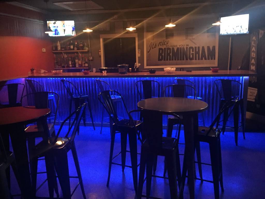 The Mixx Bar & Grill | restaurant | 700 9th St N, Birmingham, AL 35203, USA | 2054077397 OR +1 205-407-7397