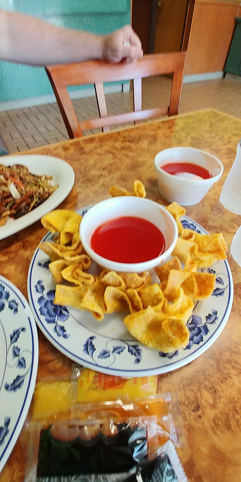 Eastern Chinese Restaurant | restaurant | 6615 Mahan Dr #108, Tallahassee, FL 32308, USA | 8509423777 OR +1 850-942-3777