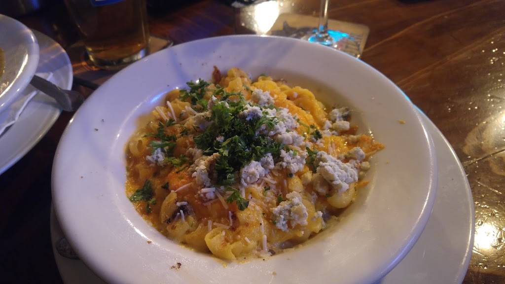 Zoes | restaurant | 3088 24th St, San Francisco, CA 94110, USA | 4155702213 OR +1 415-570-2213