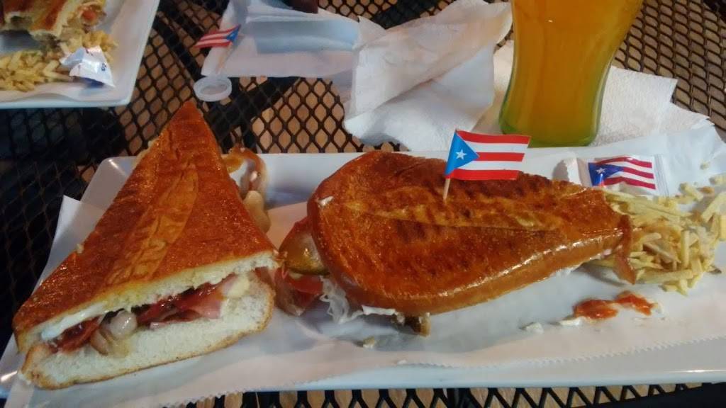 Las Cocinas de 12 Crane | restaurant | 12 Crane St, Southbridge, MA 01550, USA | 5089096953 OR +1 508-909-6953