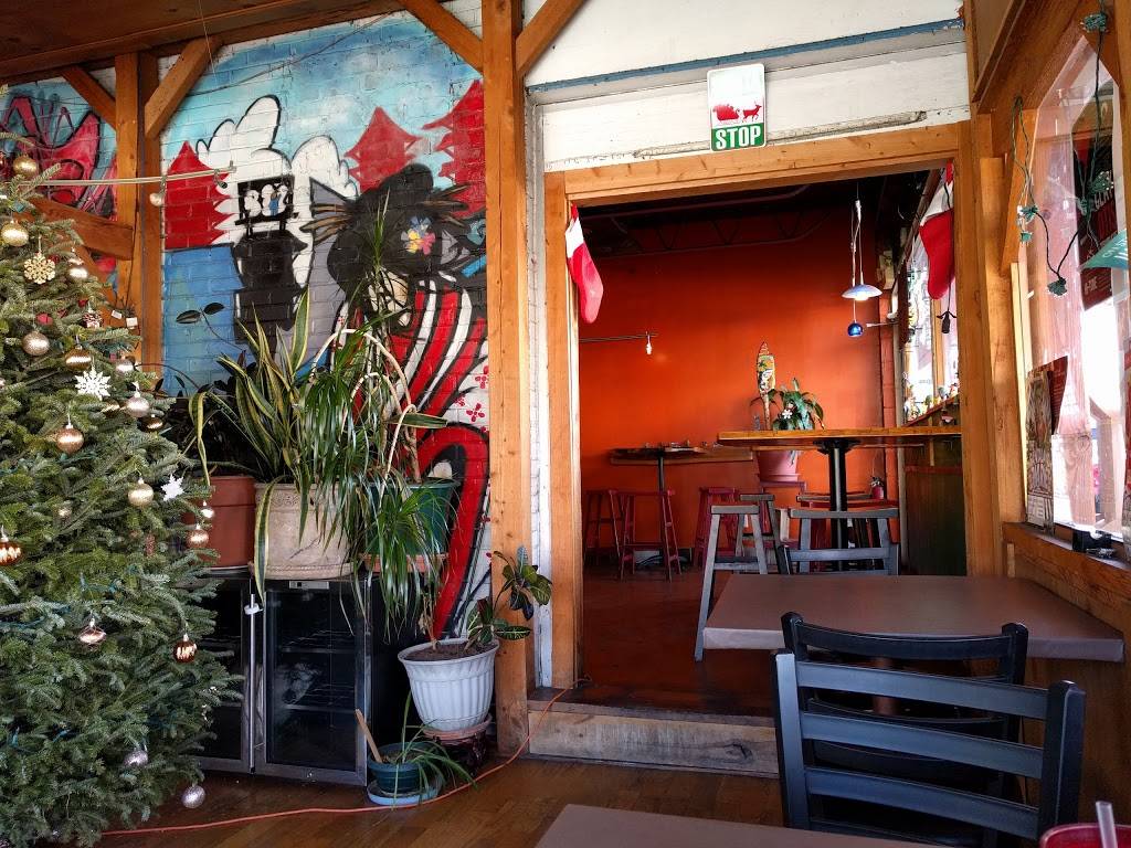 The Crazy Noodle | restaurant | 2015 Madison Ave, Memphis, TN 38104, USA | 9012720928 OR +1 901-272-0928