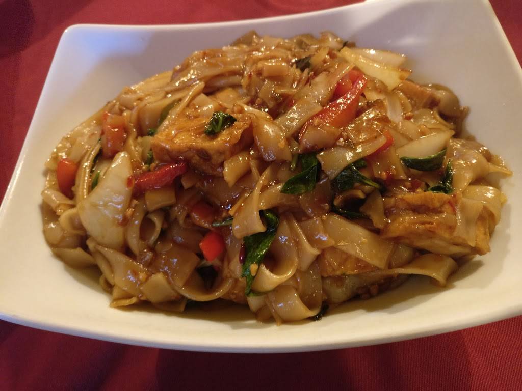 Simple Thai | restaurant | 907 Tennessee St, Vallejo, CA 94590, USA | 7075574834 OR +1 707-557-4834