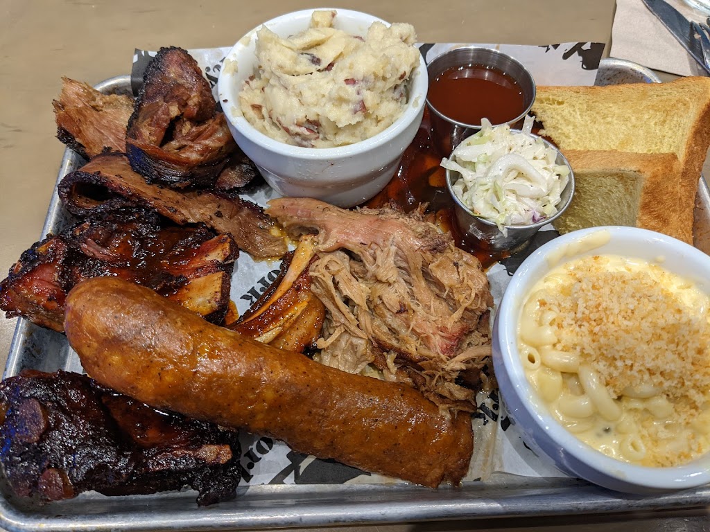 City Pork Perkins | restaurant | 18143 Perkins Rd E, Baton Rouge, LA 70810, USA | 2259980744 OR +1 225-998-0744