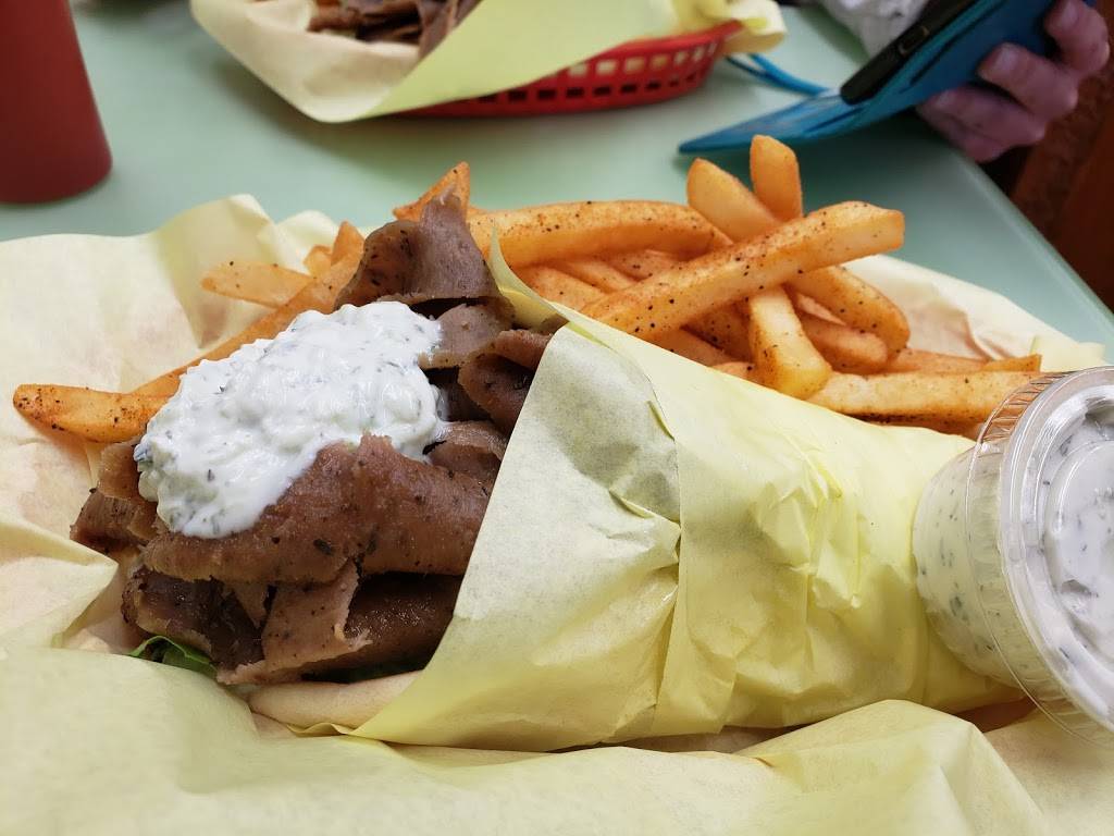 Munich Gyros | restaurant | 16948 E Shea Blvd, Fountain Hills, AZ 85268, USA | 4808163647 OR +1 480-816-3647