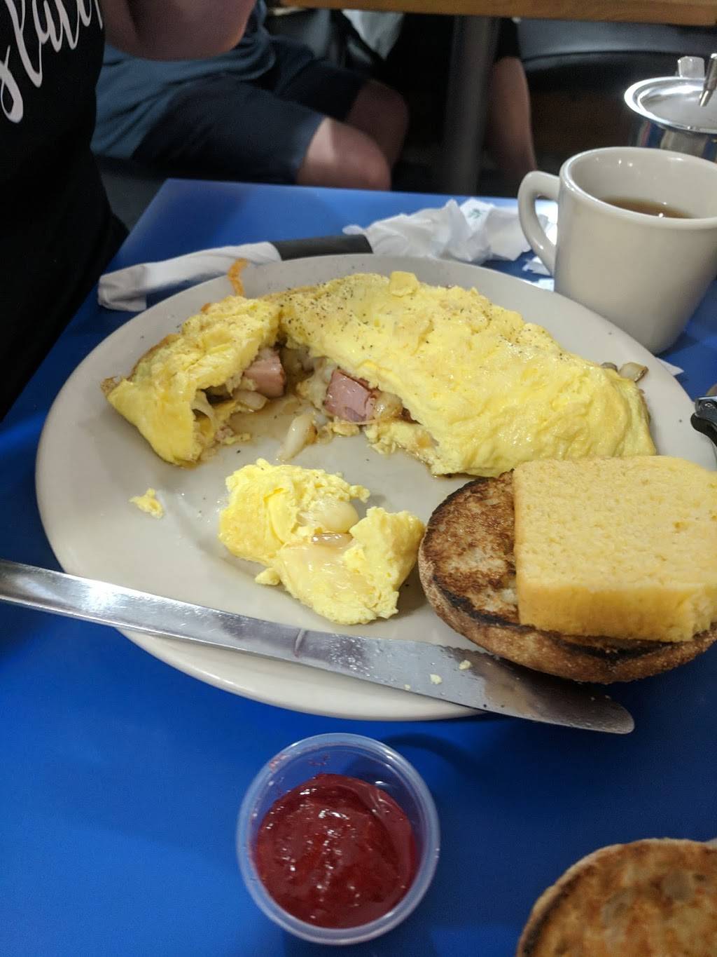 Omelette Factory | restaurant | 422 Main St, Ogunquit, ME 03907, USA | 2076464110 OR +1 207-646-4110