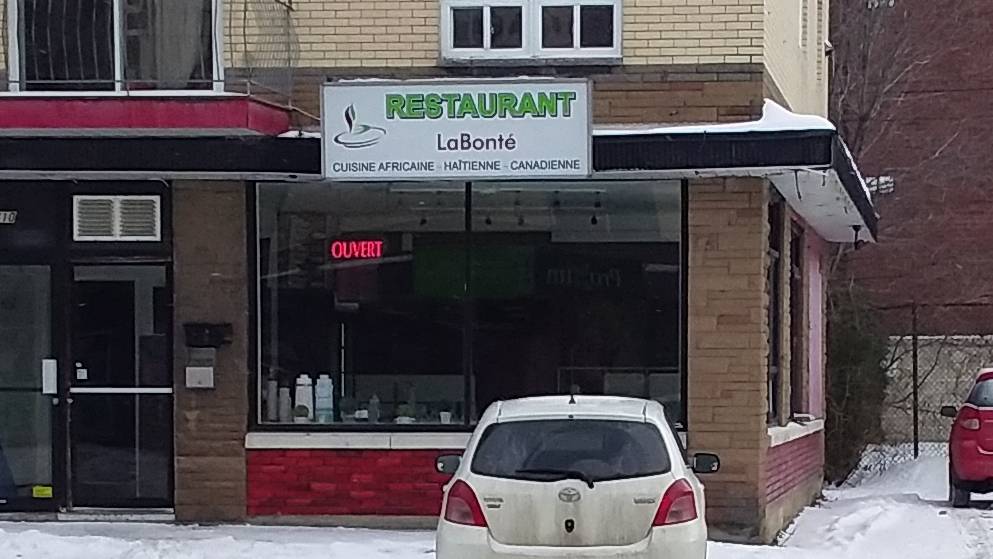 Restaurant LaBonté | restaurant | 2410 Rue Évangéline, Québec, QC G1E 1M6, Canada | 4189143568 OR +1 418-914-3568