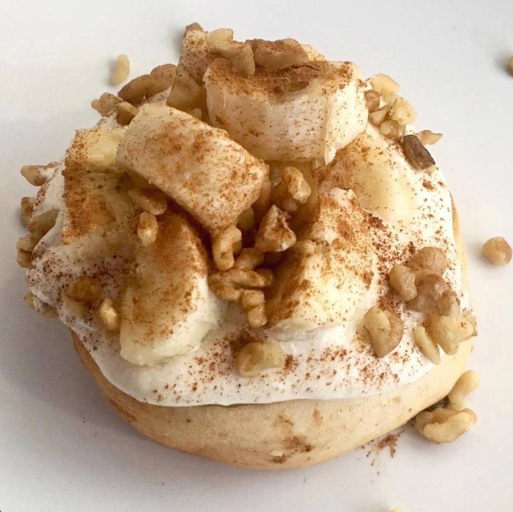 Cinnaholic | bakery | 810 GA-96 Ste 1100, Warner Robins, GA 31088, USA | 4783593255 OR +1 478-359-3255