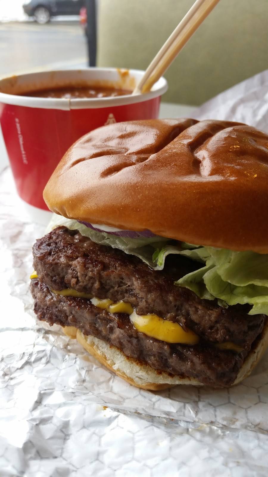 Wendys | restaurant | 890 W Central Ave, Springboro, OH 45066, USA | 9377467686 OR +1 937-746-7686