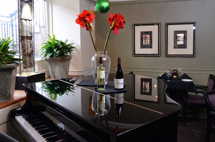 The Wine Bar | restaurant | 417 Broadway, Saratoga Springs, NY 12866, USA | 5185848777 OR +1 518-584-8777