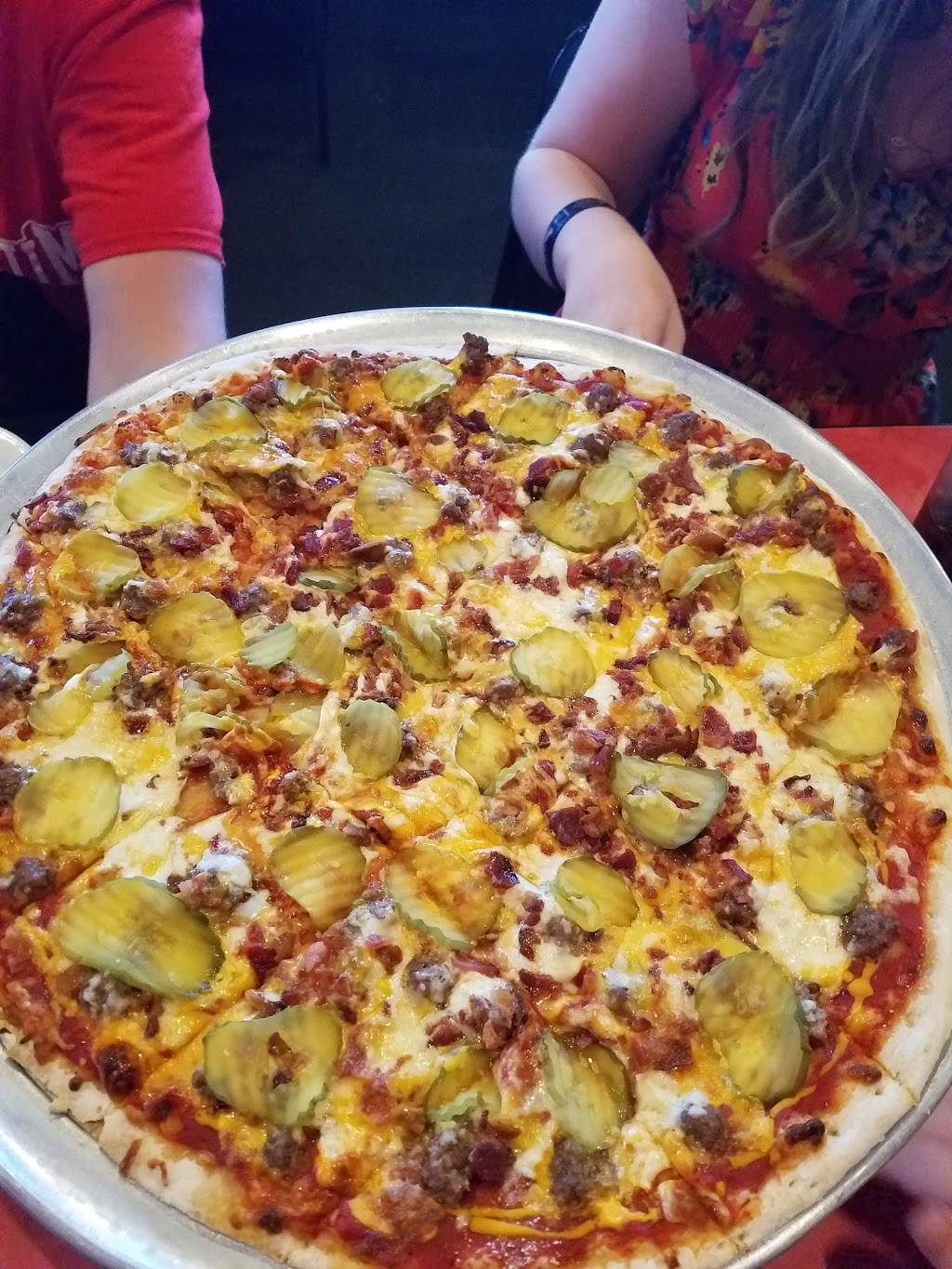 Pogolinos Pizza and More | restaurant | 29 E Main St, Festus, MO 63028, USA | 6369376600 OR +1 636-937-6600