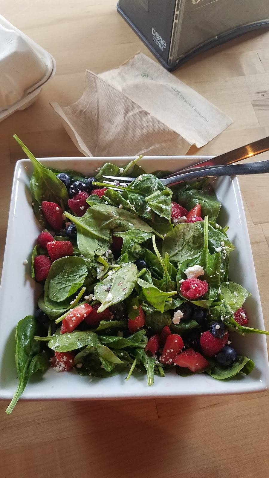 The Grind House | restaurant | 1 Central St, Bangor, ME 04401, USA | 2075731588 OR +1 207-573-1588