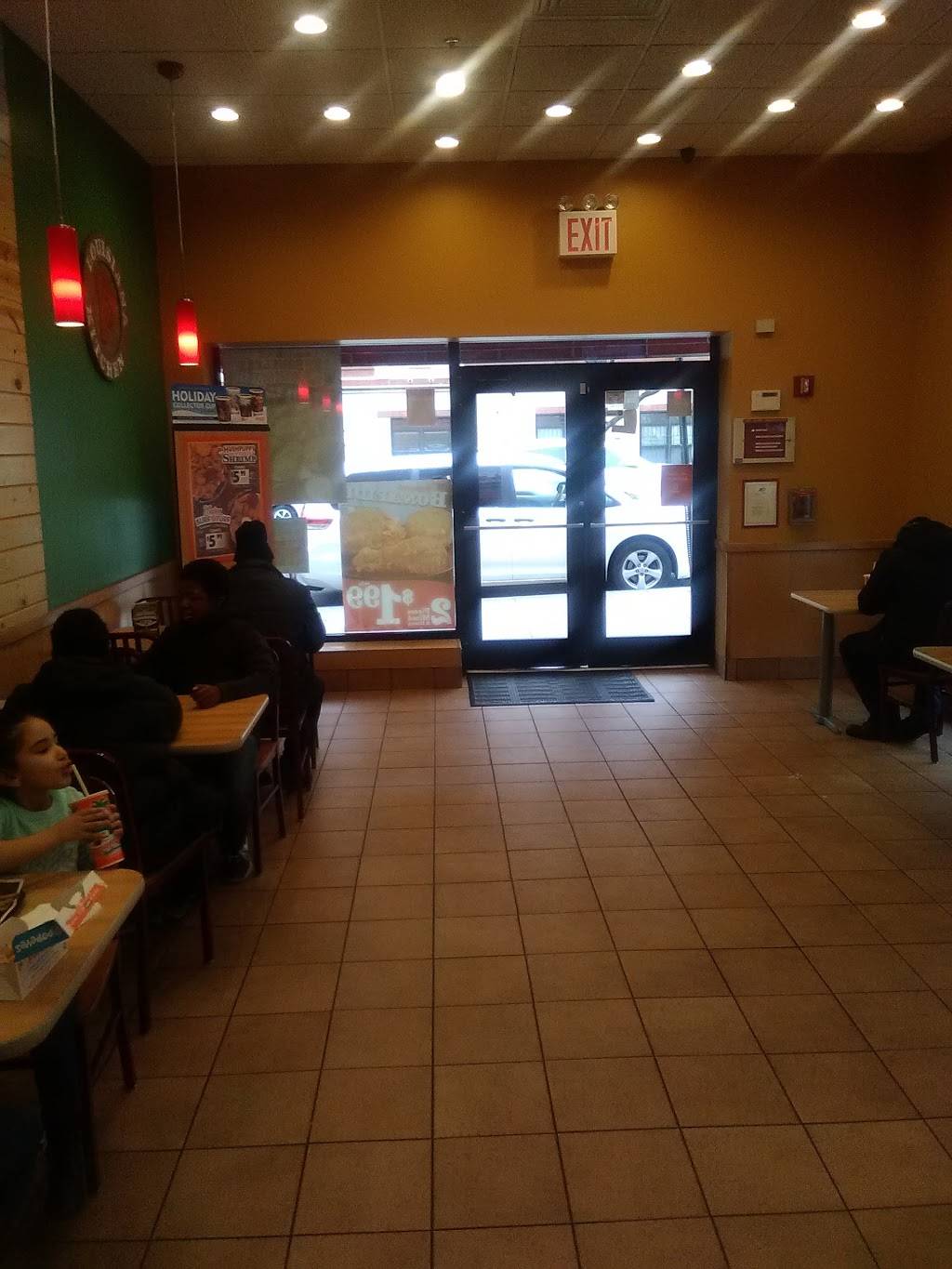 Popeyes Louisiana Kitchen | restaurant | 949 E 174th St, Bronx, NY 10460, USA | 7185427147 OR +1 718-542-7147