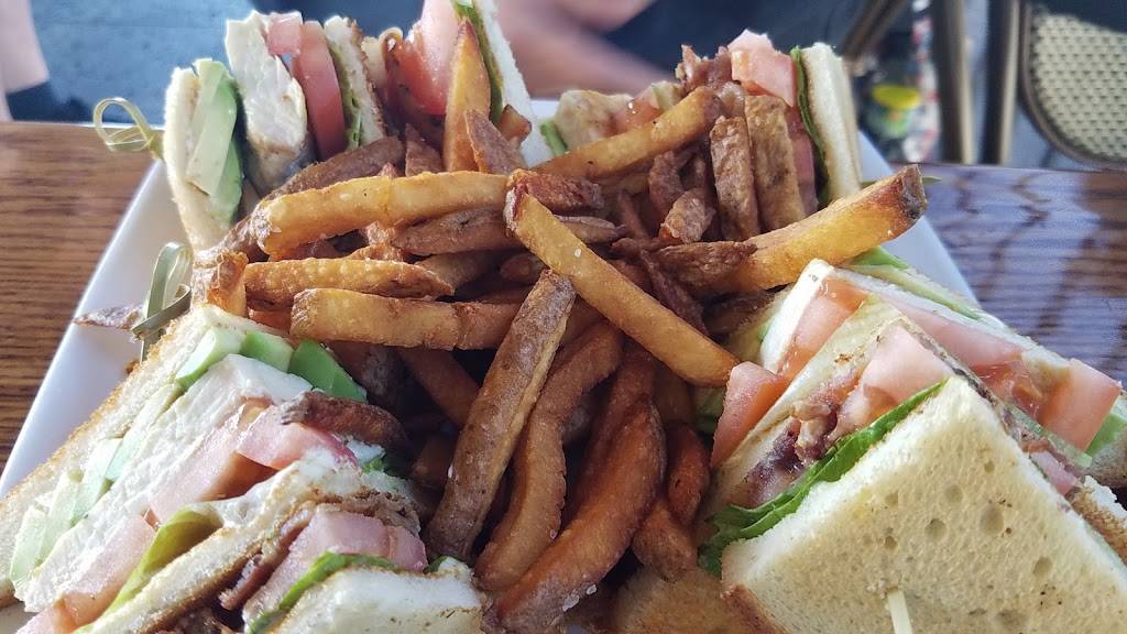 Hangout Too Southern Bar & Grill | restaurant | 16446 Bolsa Chica St, Huntington Beach, CA 92649, USA | 6572049306 OR +1 657-204-9306