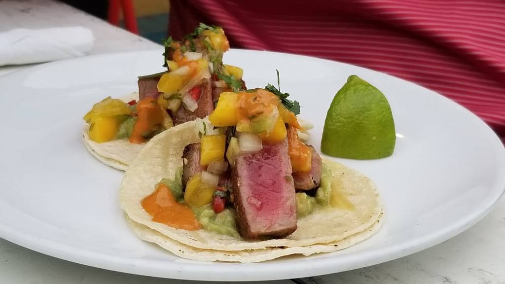 El Chucho - Cocina Superior | restaurant | 3313 11th St NW, Washington, DC 20010, USA | 2022903313 OR +1 202-290-3313