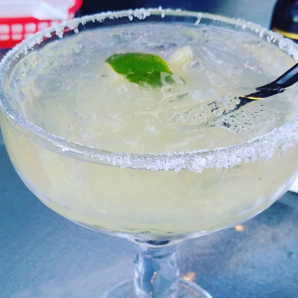 La Terraza Mexican Grill | restaurant | 1316 Tamson Dr, Cambria, CA 93428, USA | 8449072223 OR +1 844-907-2223