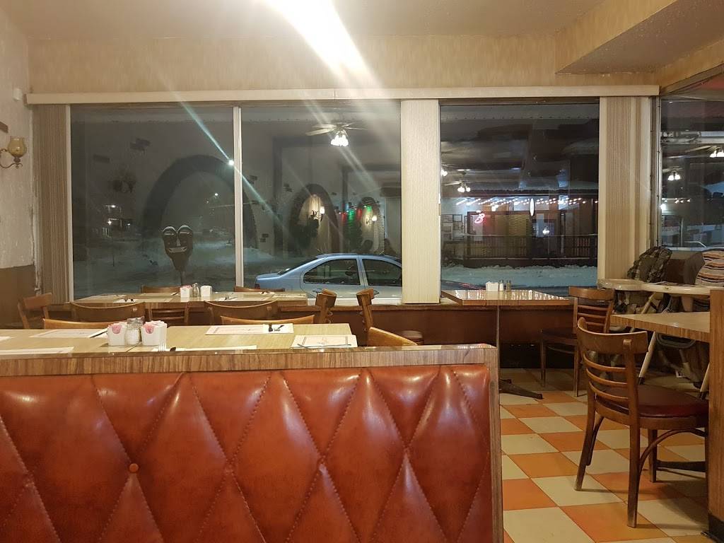 Riverside Restaurant | restaurant | 837 Montreal Rd, Cornwall, ON K6H 1C7, Canada | 6139326329 OR +1 613-932-6329