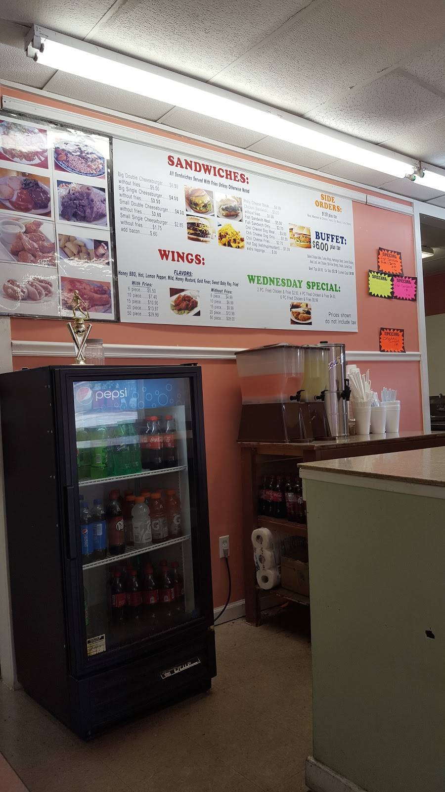 Conga Fast Food & Wings | restaurant | 99 Commerce St, Hawkinsville, GA 31036, USA | 4787830066 OR +1 478-783-0066