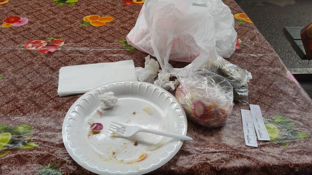 Carnitas Michoacan | restaurant | 1039 Ming Ave, Bakersfield, CA 93307, USA | 6617489977 OR +1 661-748-9977