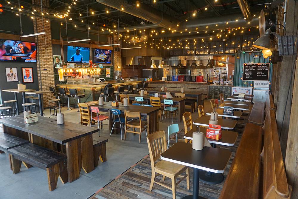 Blackwood BBQ | restaurant | 1711 E Golf Rd, Schaumburg, IL 60173, USA | 6302830882 OR +1 630-283-0882