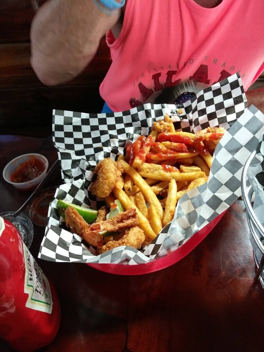 King Seafood Market & Restaurant | restaurant | 10925 Overseas Hwy, Marathon, FL 33050, USA | 3057354132 OR +1 305-735-4132