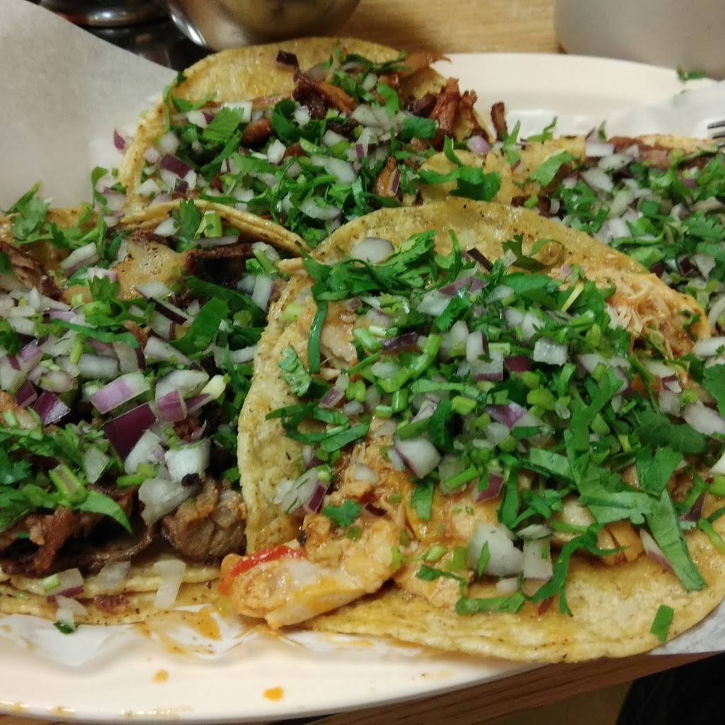 El Taconazo Restaurant - El Original #1 | restaurant | 4124 W North Ave, Chicago, IL 60639, USA | 8728177033 OR +1 872-817-7033