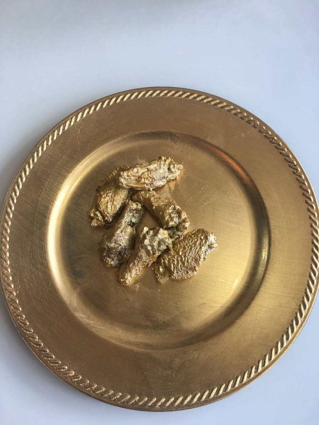 Noisy Wings | restaurant | 1501 Bush River Rd, Columbia, SC 29210, USA | 8035635733 OR +1 803-563-5733