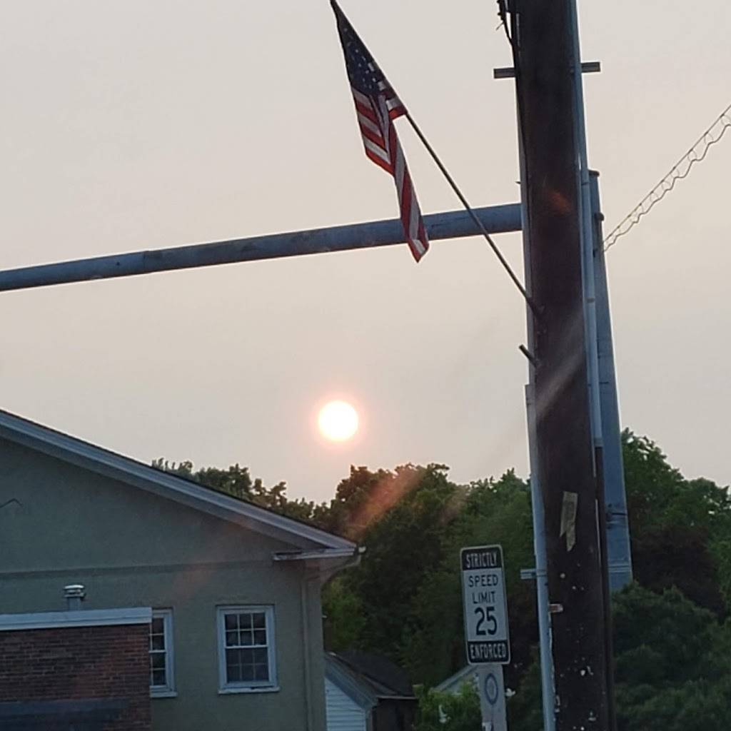 Dairy Delite | restaurant | 6 School St, Berwick, ME 03901, USA | 2076984700 OR +1 207-698-4700