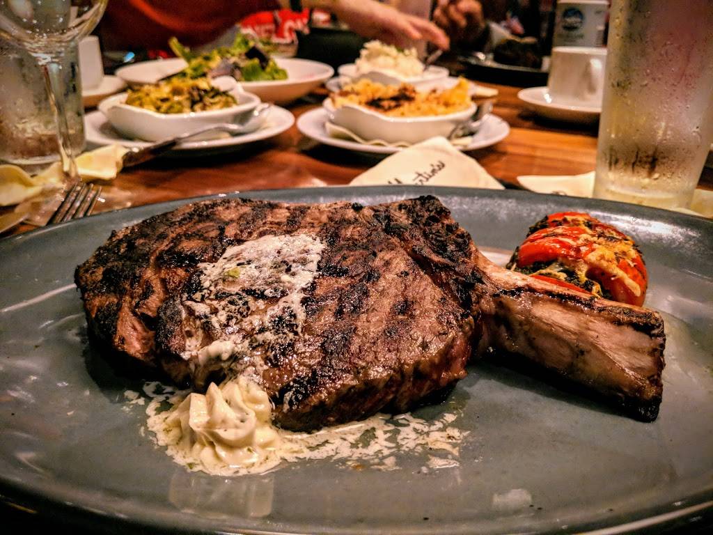 Paul Martins American Grill | restaurant | 2361 Rosecrans Ave, El Segundo, CA 90245, USA | 3106439300 OR +1 310-643-9300