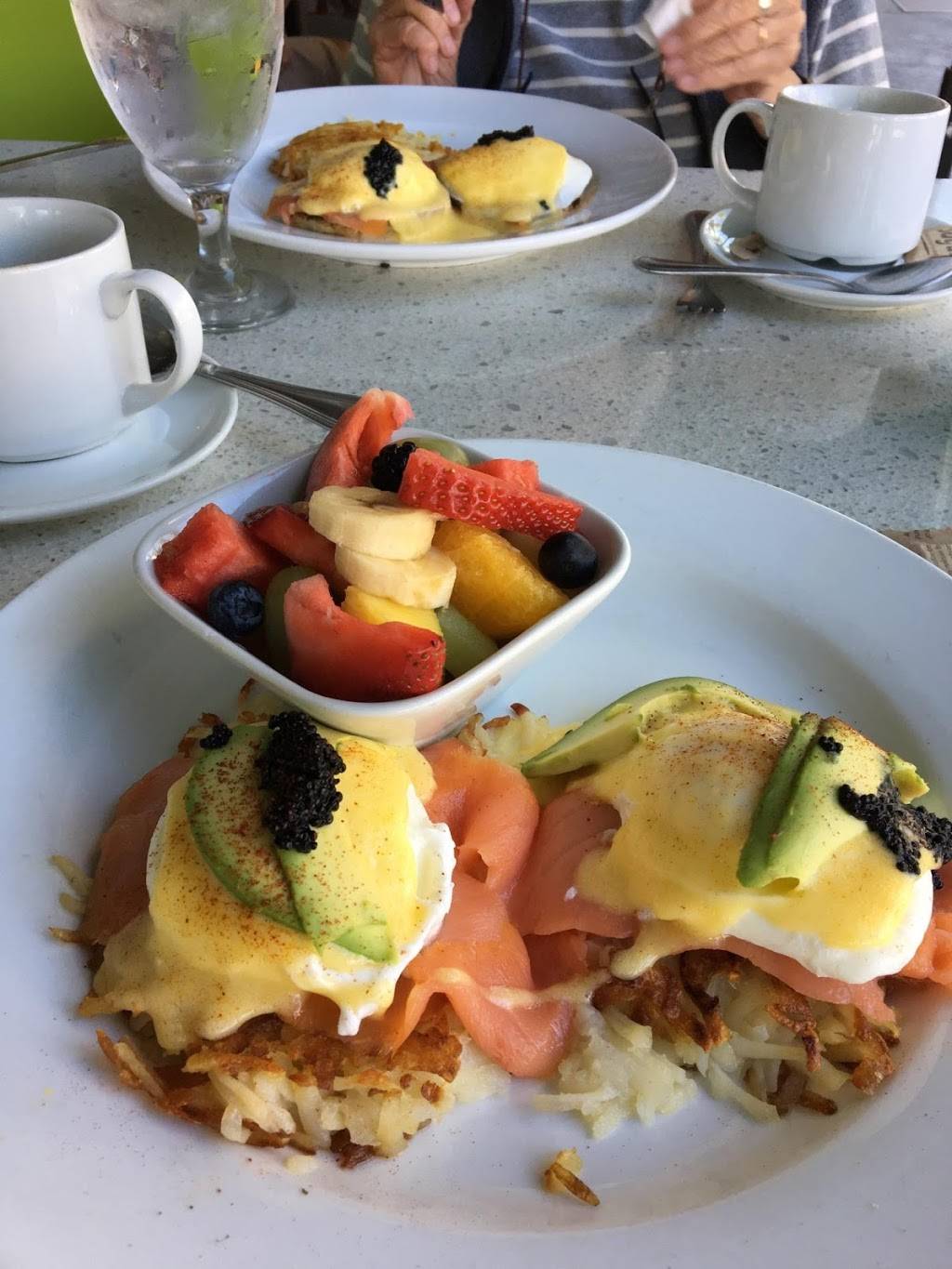 Lulu California Bistro | restaurant | 200 S Palm Canyon Dr, Palm Springs, CA 92262, USA | 7603275858 OR +1 760-327-5858