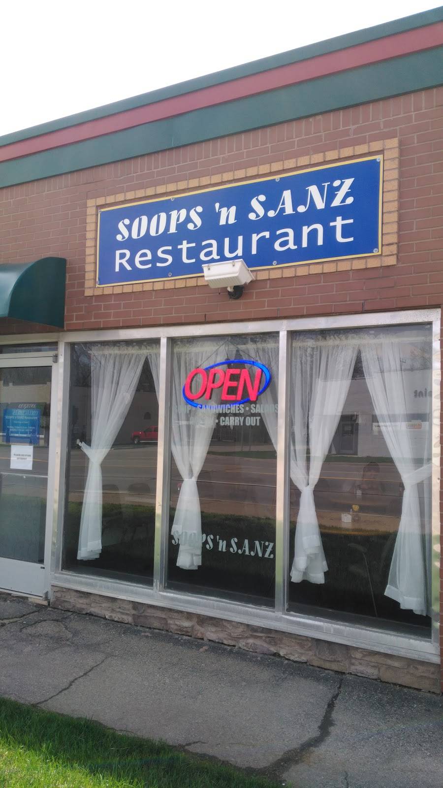 Soops n Sanz | meal takeaway | 2617 Dixie Hwy, Waterford Twp, MI 48328, USA | 2487016169 OR +1 248-701-6169