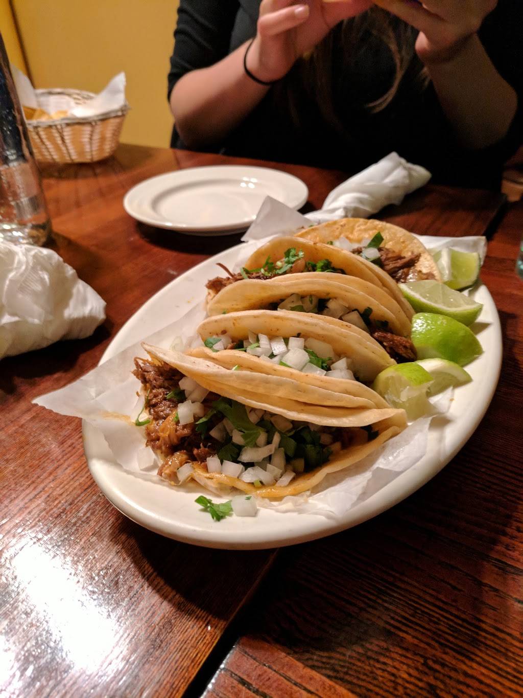 El Rancho Grande | restaurant | 311 Plainfield St, Providence, RI 02909, USA | 4012750808 OR +1 401-275-0808