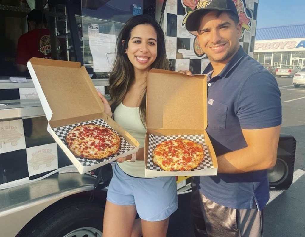 Qubanos Pizza | restaurant | 1 N Semoran Blvd, Orlando, FL 32807, USA | 3059868326 OR +1 305-986-8326