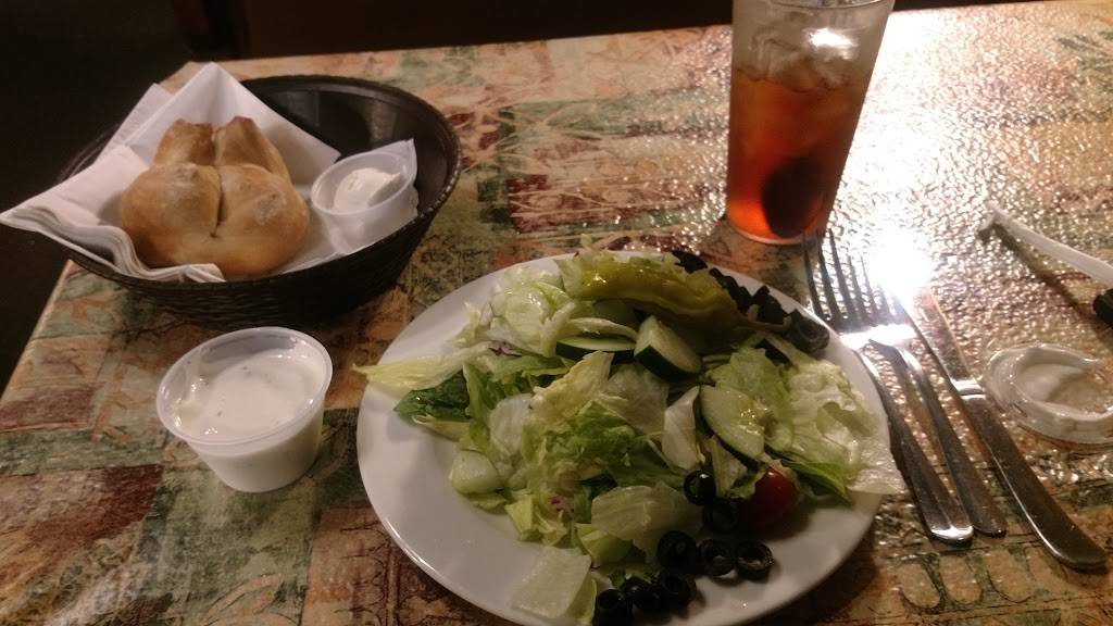 Casa De Emanuel | restaurant | 460 Mulberry St, East Liverpool, OH 43920, USA | 3303829255 OR +1 330-382-9255