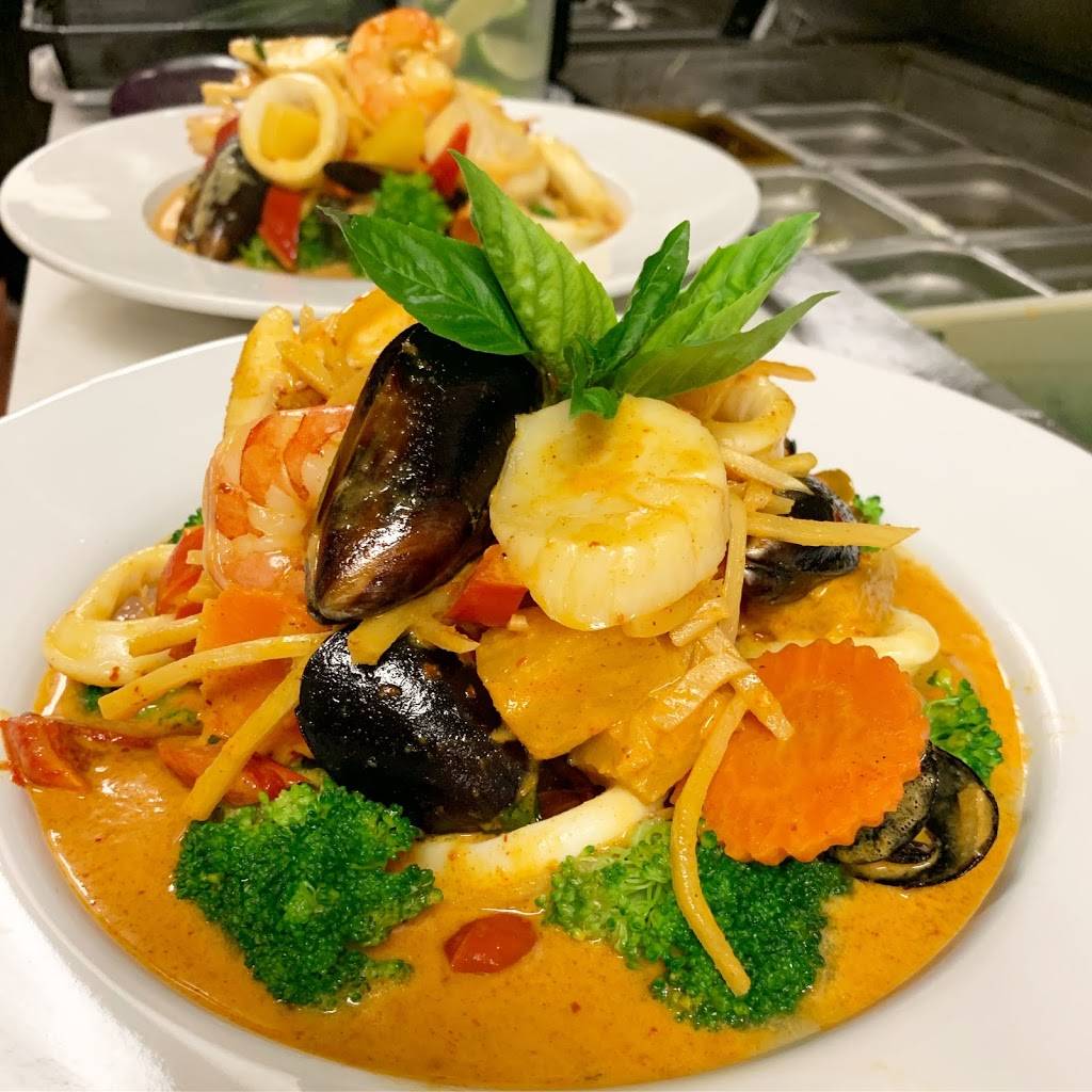 Lanna Thai | restaurant | 4300 U.S. Hwy 1 #205, Jupiter, FL 33477, USA | 5616941443 OR +1 561-694-1443