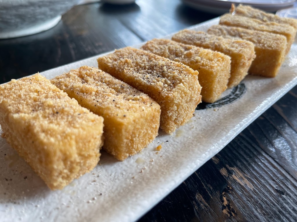 United Dumplings | restaurant | 2015 Chestnut St, San Francisco, CA 94123, USA | 4157570008 OR +1 415-757-0008