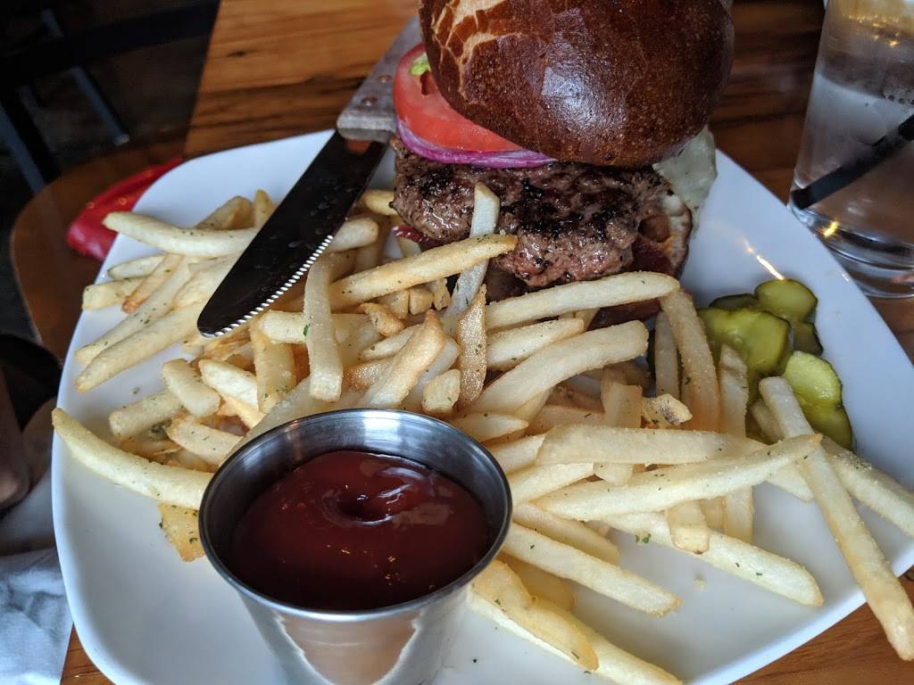 Troppo | restaurant | 111 E Michigan Ave, Lansing, MI 48933, USA | 5173714000 OR +1 517-371-4000