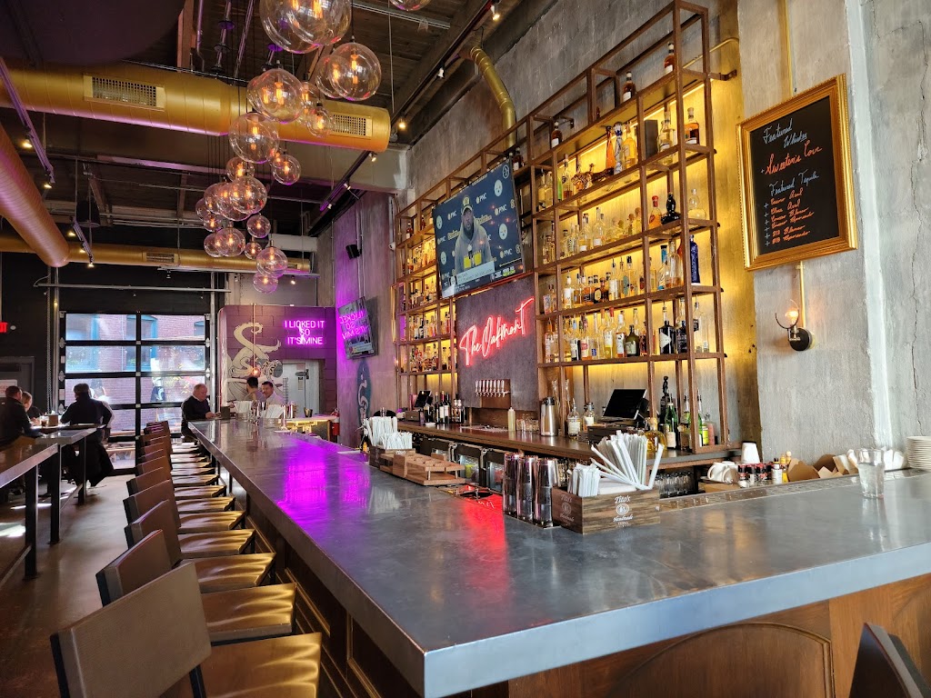 The Oakmont | restaurant | 323 N Delaware St Suite B, Indianapolis, IN 46204, USA | 3177466097 OR +1 317-746-6097