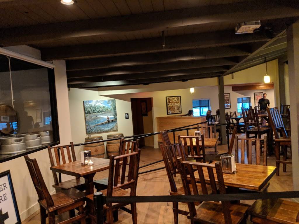 Oddwood Ales | restaurant | 5703, 3108 Manor Rd, Austin, TX 78723, USA | 5122200612 OR +1 512-220-0612