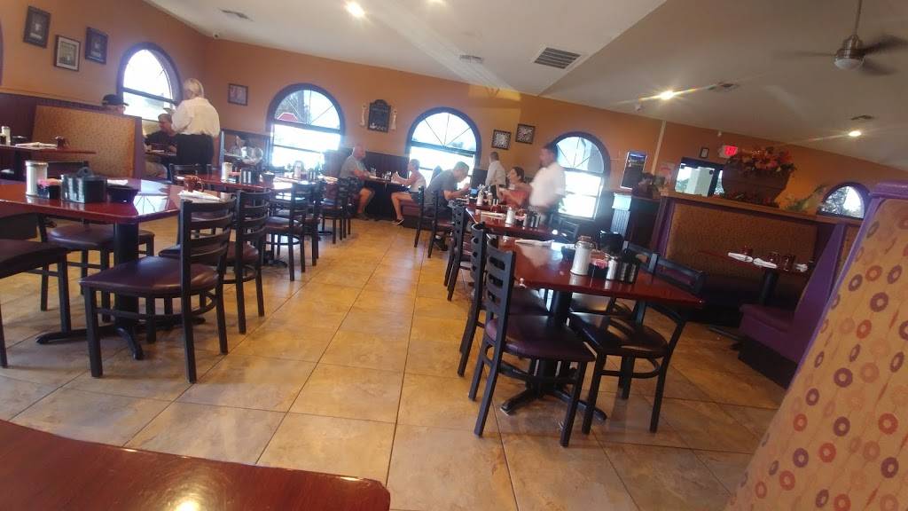 Susies Grill | restaurant | 1252 Mariner Blvd, Spring Hill, FL 34609, USA | 3526832090 OR +1 352-683-2090